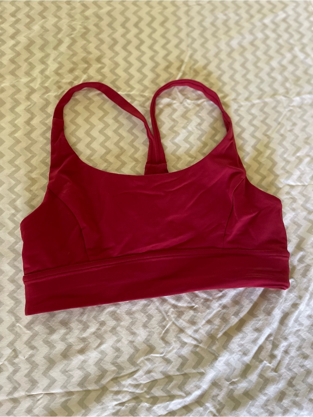 Lululemon women's size 8 athletic sports bra